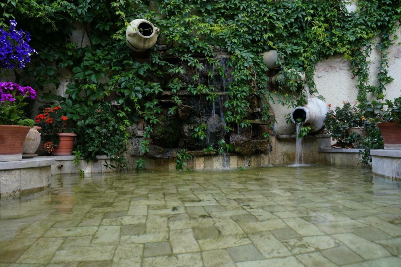 サフラン ケイヴ ホテル ギョレメ エクステリア 写真